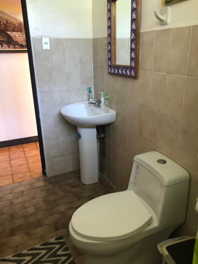 Airport Rio Segundo Studio Bed & Breakfast Alajuela Dış mekan fotoğraf