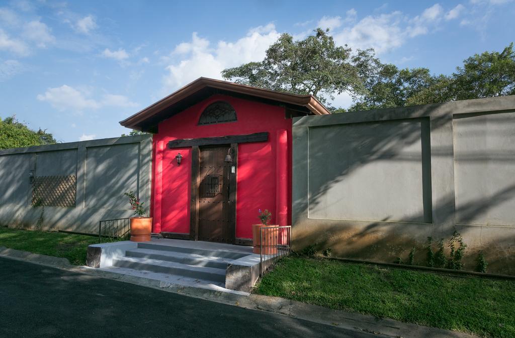 Airport Rio Segundo Studio Bed & Breakfast Alajuela Dış mekan fotoğraf